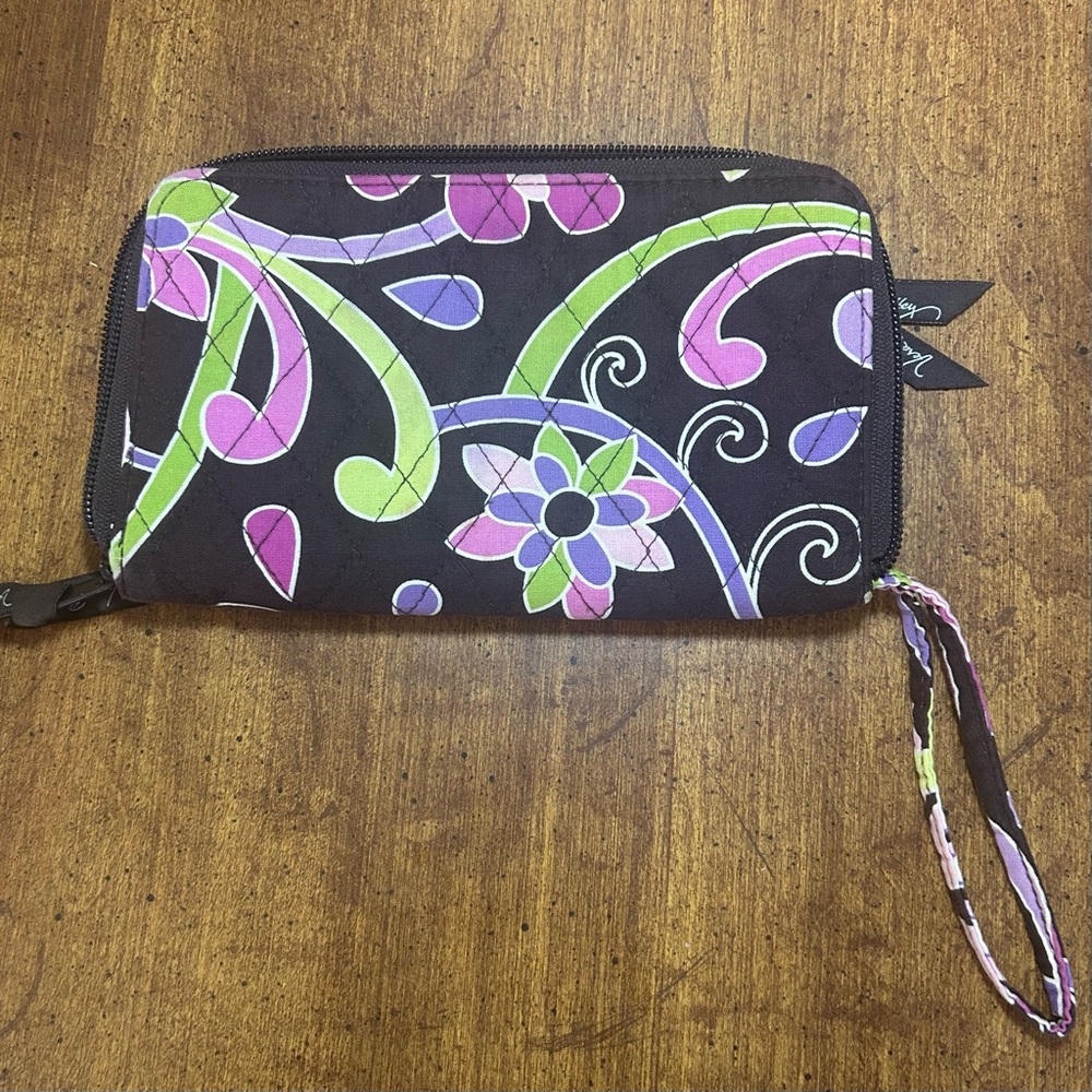 Vera Bradley - Womens Zip Around Multicolor Floral Pattern “Purple Punch”Wallet